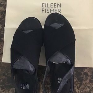 Eileen Fisher Black Sandals size 6M